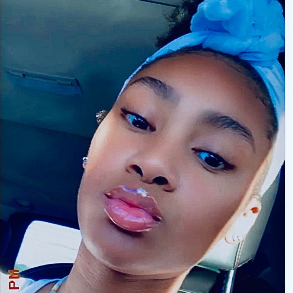 Meet your Posher, Kennedy